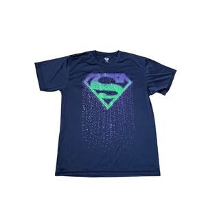 Superman Activewear T Shirt Blue Green Spell Out Crew Neck Tee sz medium
